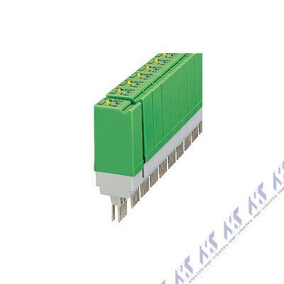 На фото: одиночное реле st-rel3-kg230/21 Phoenix Contact (миниатюрное силовое) 