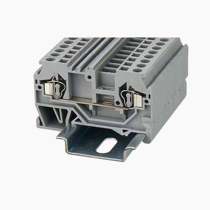 На фото: клеммы на DIN-рейку ws2.5-01p-12-100z(h) DEGSON (Дегсон) 