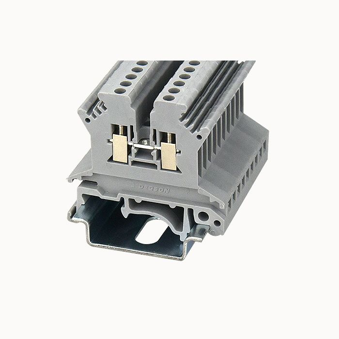 На фото: Клеммы проходные pc1.5-01p-11-00a(h) DEGSON (Дегсон) 