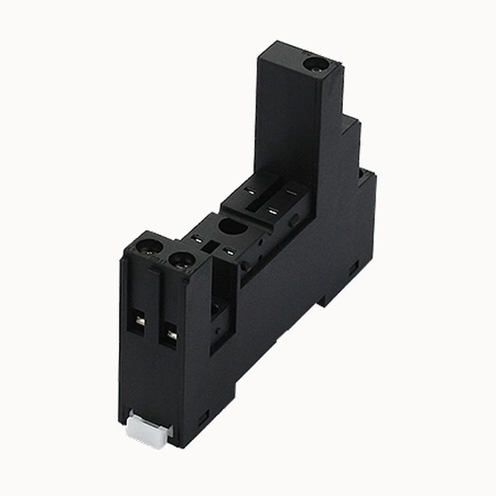 На фото: розетка dsrc05a-f3-00a(h) для реле DEGSON (Дегсон) 