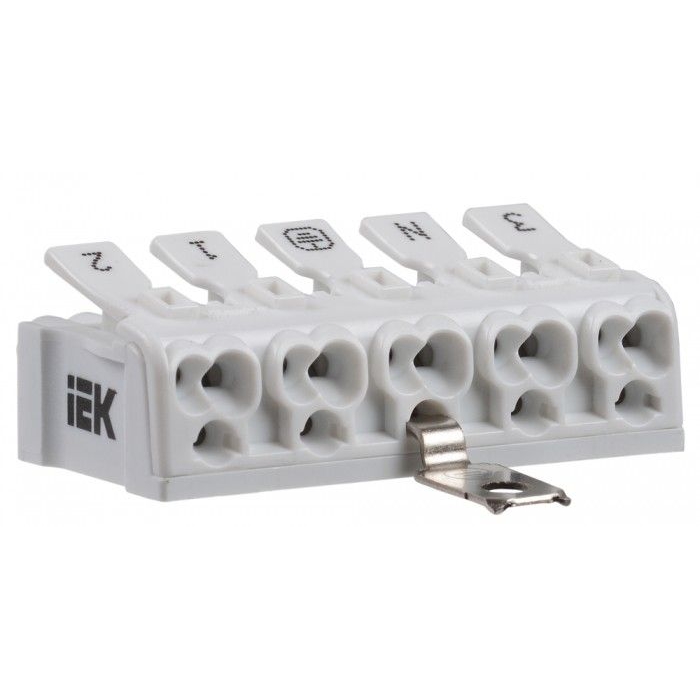 На фото: ukz-b06-5p-f0-e1-10 IEK (ИЭК)