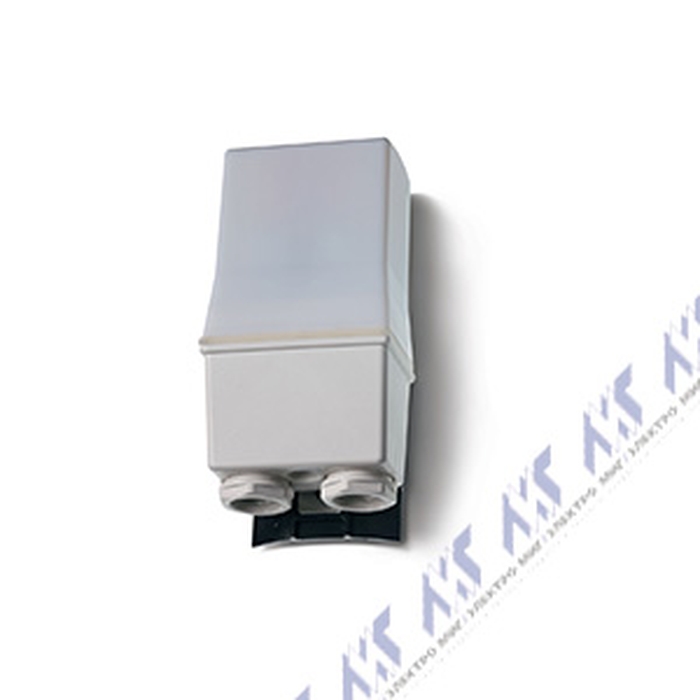 серии 10. фотореле для монтажа на стену или на мачту освещения (12 - 16 a) 10.41.8.230.0000