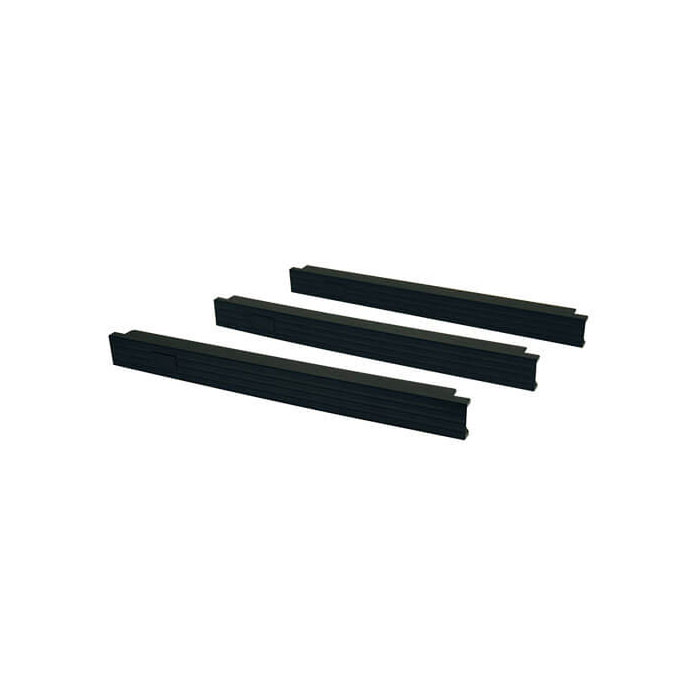 На фото: sr1upanel200 TRIPP LITE
