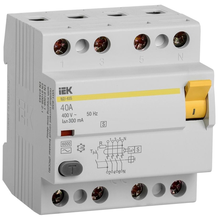 На фото: устройства дифференциальной защиты mdv12-4-040-300 IEK (ИЭК)