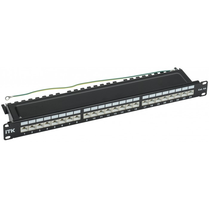 На фото: патч панели pp24-1uc6as-d05 IEK (ИЭК)