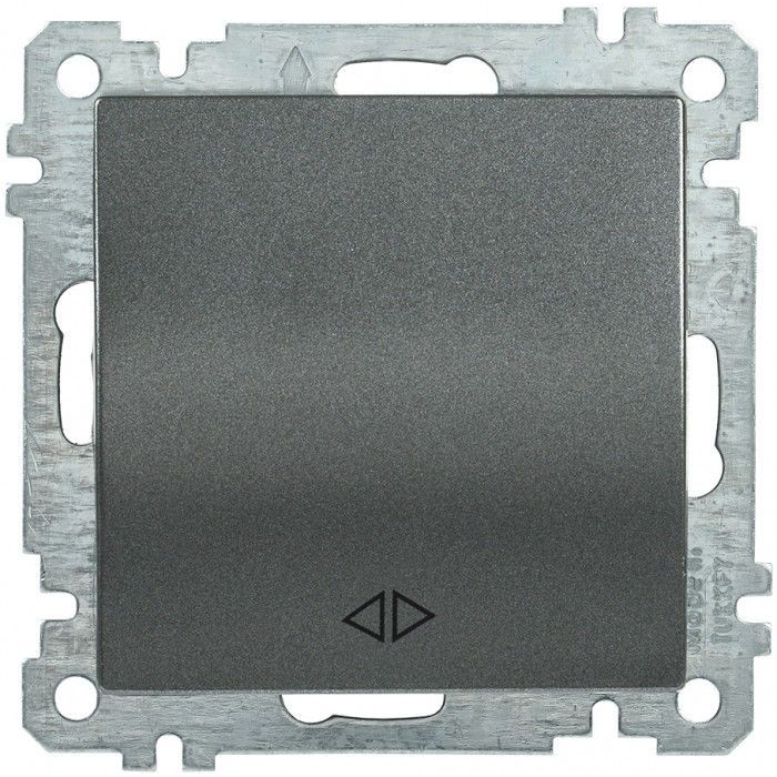 На фото: evb13-k95-10 IEK (ИЭК)