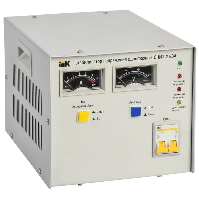 На фото: стабилизатор напряжения электромеханический ivs10-1-02000 IEK (ИЭК) 