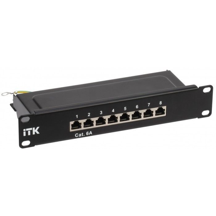 На фото: патч панели pp08-1uc6as-d05-10 IEK (ИЭК)