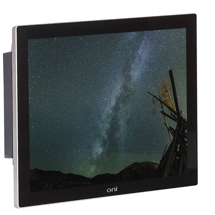 На фото: сенсорная панель оператора HMI etc-a8ts-hsse-p-170 ONI 