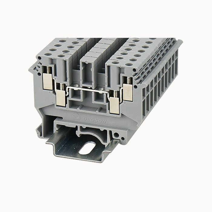 На фото: Клеммы проходные pcdk4-01p-11-00a(h) DEGSON (Дегсон) 