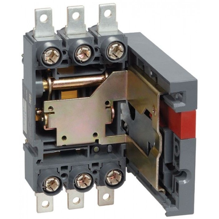 На фото: sva50d-pm2-v IEK (ИЭК)