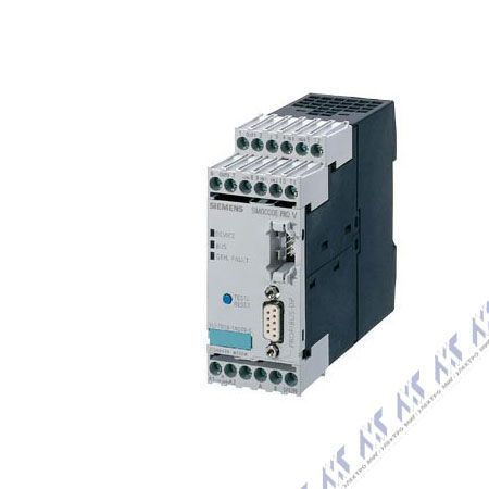 На фото: базовые модули 3uf70101ab000 SIEMENS SIMOCODE PRO 