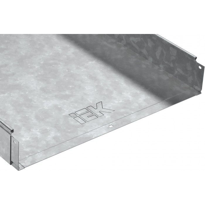 На фото: лотки листовые cln10-100-600-2-m-hdz IEK (ИЭК)