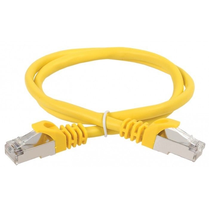 На фото: патч-корд pc05-c5efl-5m IEK (ИЭК)