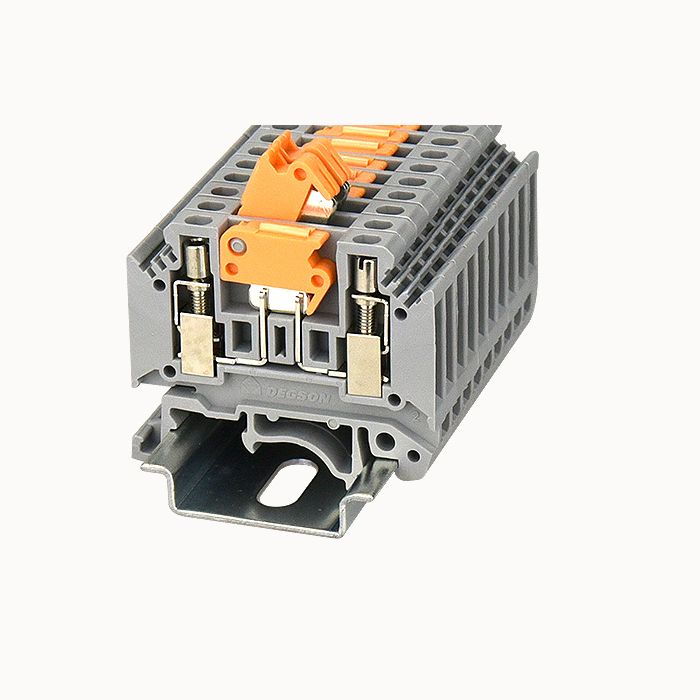 На фото: Клеммы с размыкателем pcmt2.5-01p-12-00z(h) DEGSON (Дегсон) 