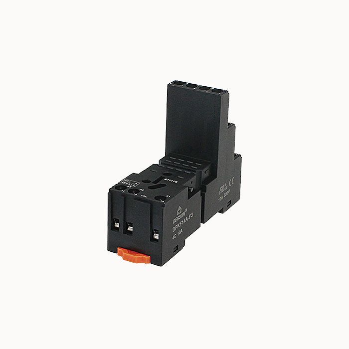 На фото розетка для реле dpkf14a-f3-00a(h) DEGSON 